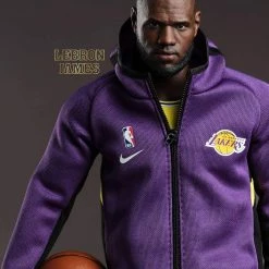 Hobbiestock Collectibles 1/6 Real Masterpiece NBA Collection - LeBron James Enterbay