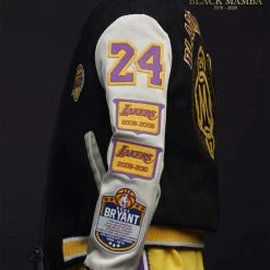 Hobbiestock Collectibles Enterbay 1/6 Real Masterpiece NBA Collection - Kobe Bryant Action Figure