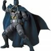 Hobbiestock Collectibles Mafex: Stealth Jumper Batman (Batman Hush)
