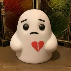 Hobbiestock Collectibles Tiny Ghost Heartbroken Ghost
