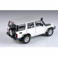 Hobbiestock Collectibles Paragon Models 1/64 Toyota Land Cruiser 76 French Vanilla LHD Die Cast Models