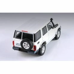 Hobbiestock Collectibles Paragon Models 1/64 Toyota Land Cruiser 76 French Vanilla LHD Die Cast Models 7 Hobbiestock Collectibles Paragon Models 1/64 Toyota Land Cruiser 76 French Vanilla LHD Die Cast Models