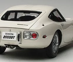 Hobbiestock Collectibles TOYOTA 2000GT (WHITE / WIRE SPOKE WHEELS) Die Cast Models