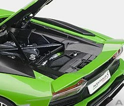 Hobbiestock Collectibles LAMBORGHINI AVENTADOR S (VERDE MANTIS/PEARL GREEN) Die Cast Models