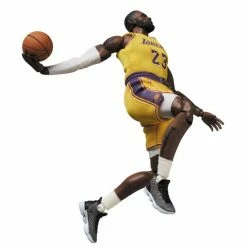 Hobbiestock Collectibles Mafex: NBA - Lebron James