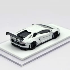 Hobbiestock Collectibles 1/64 Lamborghini LB700 White Die Cast Models