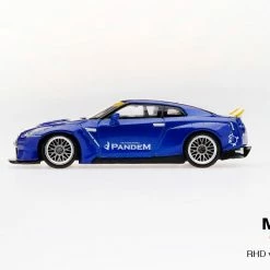 Hobbiestock Collectibles 1/64 Pandem Nissan GT-R R35 Ducktail Velocity Blue (LHD